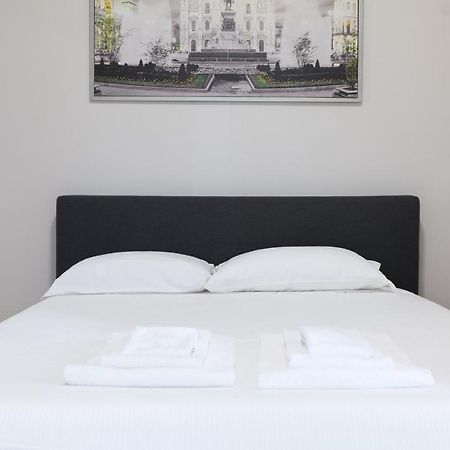 Prestige Boutique Homes - Duomo 2 米兰 外观 照片