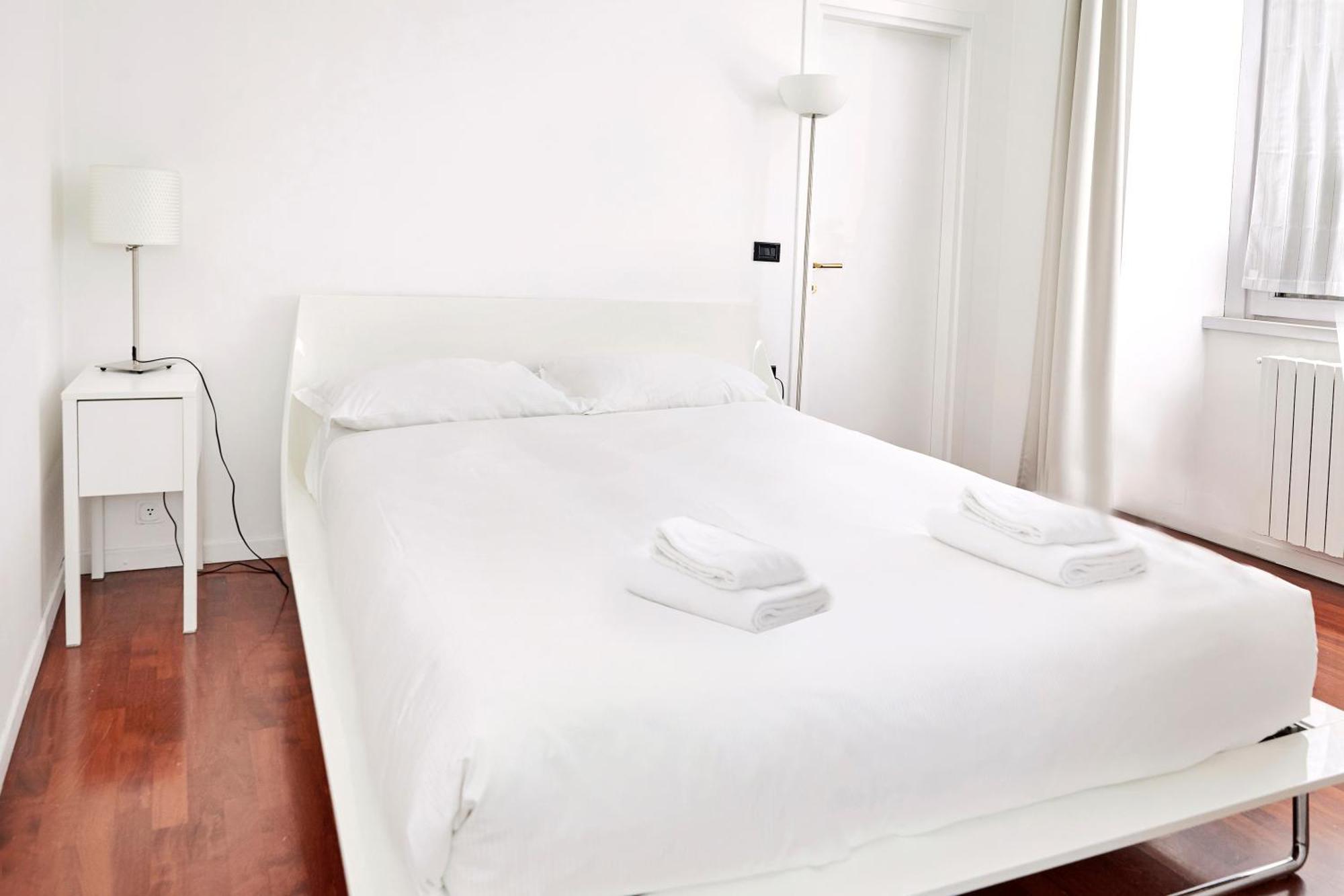 Prestige Boutique Homes - Duomo 2 米兰 外观 照片